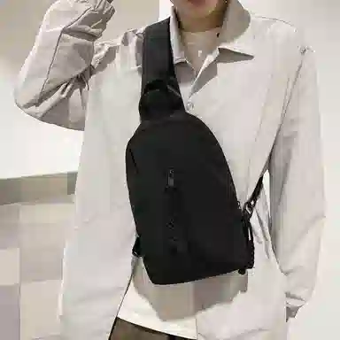 德力熊 耐磨编绳简约休闲运动 尼龙 斜挎包胸包 常规 男女同款情侣款 白色/红色/黑色