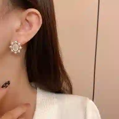 彤彤兔 简约甜美气质小众个性 合金 耳环 女款