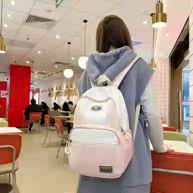 德力熊 撞色流行 尼龙 双肩包 男女同款情侣款 多色