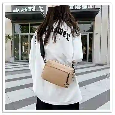 彤彤兔 高级感简约 尼龙 单肩包 男女同款情侣款 多色