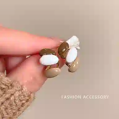 彤彤兔 几何耳钉简约韩系复古美拉德风滴油小巧女个性高级感百搭 树脂 耳环 女款