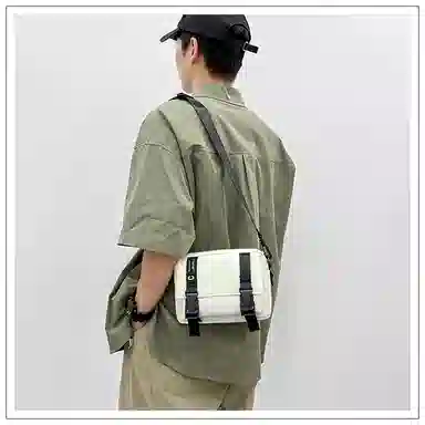 彤彤兔 工装风休闲潮流 尼龙 斜挎包 男女同款情侣款 黑色/白色/卡其色