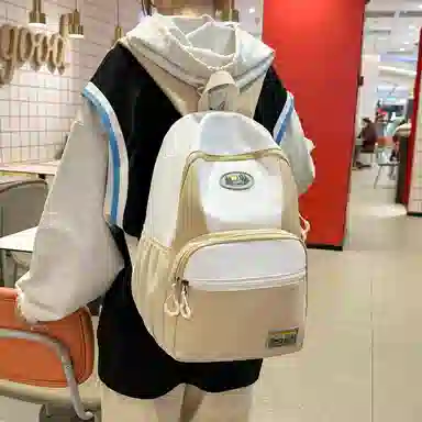 德力熊 撞色流行 尼龙 双肩包 男女同款情侣款 多色