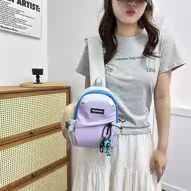 彤彤兔 简约撞色街头潮流运动 尼龙 胸包 女款 白色/灰紫蓝/黑色/黑白红