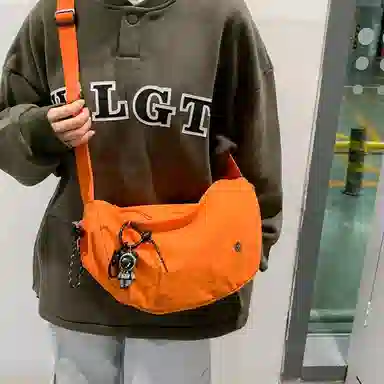 彤彤兔 运动 尼龙 单肩包 男女同款情侣款 蛋黄流沙\黑色\桔色\香草奶油