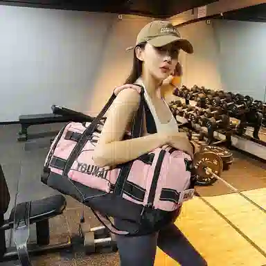 德力熊 短途斜挎包大容量 尼龙布 健身包 男女同款情侣款 黑色\粉色\卡其色\蓝色\黄色\白色\青绿色