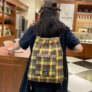 彤彤兔 迷人布腊肠狗 尼龙 双肩包 男女同款情侣款 黄色