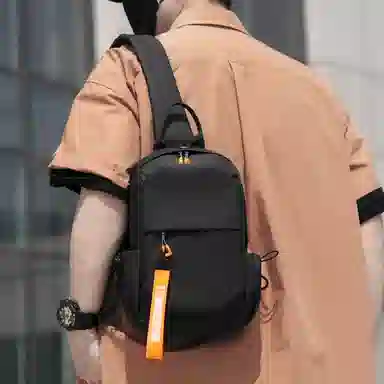 彤彤兔 休闲时尚潮流防水多功能 牛津布 胸包 男款 多色