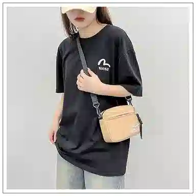 彤彤兔 时尚休闲潮流 尼龙 斜挎包 常规 男女同款情侣款 黑色/白色/卡其