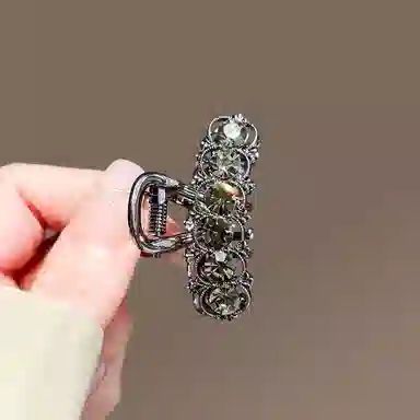 彤彤兔 高级感水钻小号抓夹枪黑发卡小众金属夹刘海碎发 夹子头饰 发夹 女款