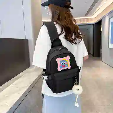 彤彤兔 日系可爱森系 尼龙 胸包 女款 多色