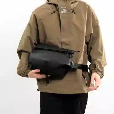 彤彤兔 多功能运动纯色简约通勤 牛津布 斜挎包 男款 多色