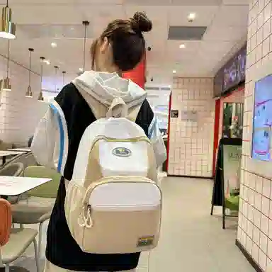 德力熊 撞色流行 尼龙 双肩包 男女同款情侣款 多色