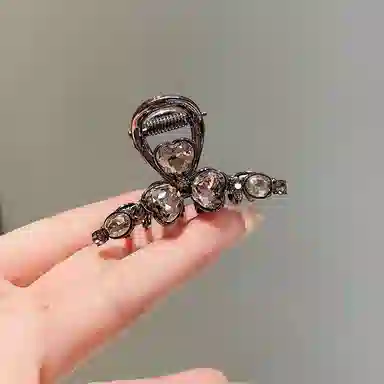 彤彤兔 水钻三叶花高级感鲨鱼夹小号抓夹气质后脑勺半扎发 发夹 女款