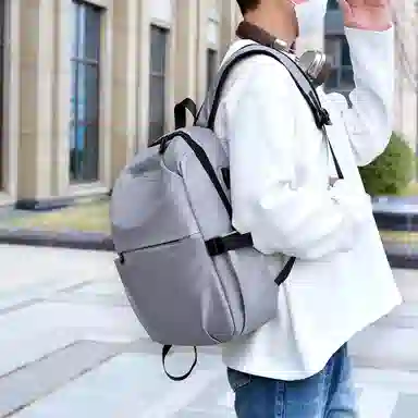 彤彤兔 防水旅行电脑包包 尼龙 双肩包 男款 灰色\黑色