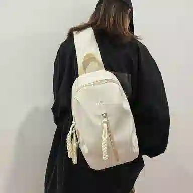 德力熊 耐磨编绳简约休闲运动 尼龙 斜挎包胸包 常规 男女同款情侣款 白色/红色/黑色