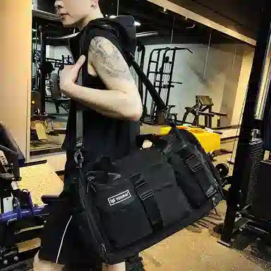 德力熊 轻便训练 尼龙 健身包 男女同款情侣款 多色