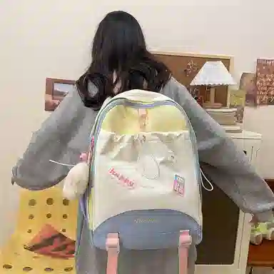 彤彤兔 书包女大容量轻便旅行 尼龙 双肩包 常规 女款 多色