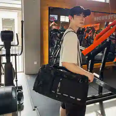 德力熊 大容量干湿分离 尼龙 健身包 男女同款情侣款 黑色/粉色/卡其色/蓝色/黄色/军绿色