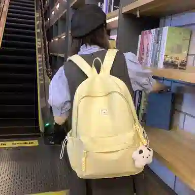 德力熊 简约大容量 尼龙 双肩包