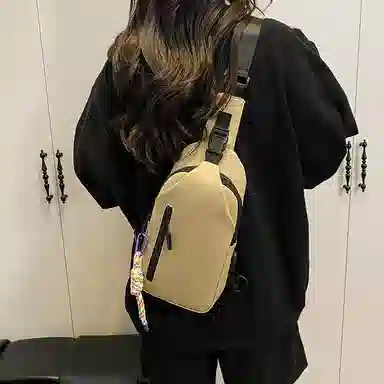 德力熊 多功能个性潮流 尼龙布 单肩胸包 男女同款情侣款 多色