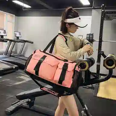 德力熊 大容量训练包多功能干湿分离 牛津布 健身包 男女同款情侣款 黑色\粉色\灰色\酒红色\黄色\紫色\青绿色\桔色