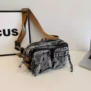 德力熊 复古百搭休闲斜挎包轻便可手提 牛仔布 腰包 男女同款情侣款 黑色/蓝色/深蓝色