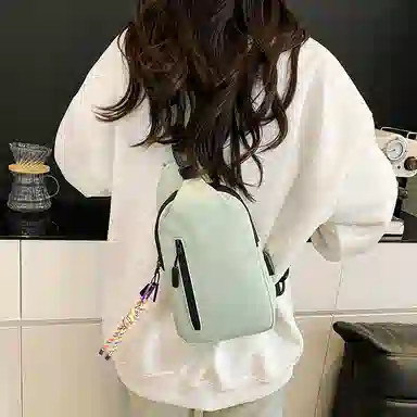 德力熊 多功能个性潮流 尼龙布 单肩胸包 男女同款情侣款 多色