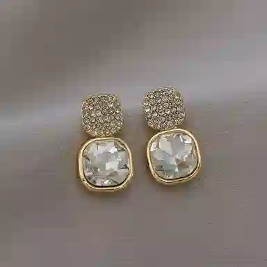 彤彤兔     方形水钻耳环女高级感气质百搭耳钉耳饰