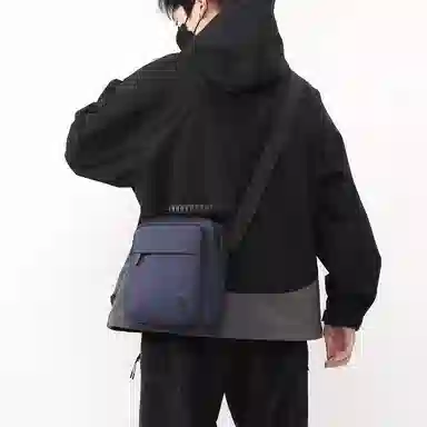 彤彤兔 简约休闲男士背包 牛津布 单肩包 男款 多色