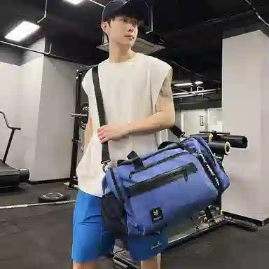 Deli Bear Gym Bag