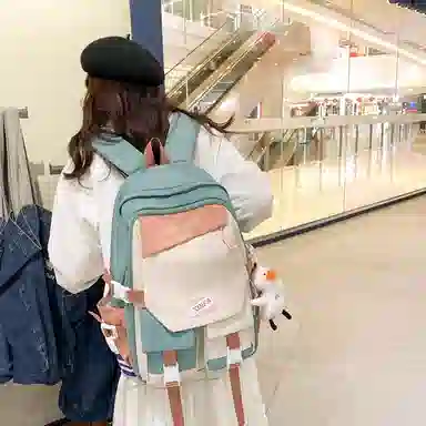 彤彤兔 撞色日系大容量 尼龙 双肩包 女款 多色