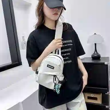 彤彤兔 简约撞色街头潮流运动 尼龙 胸包 女款 白色/灰紫蓝/黑色/黑白红