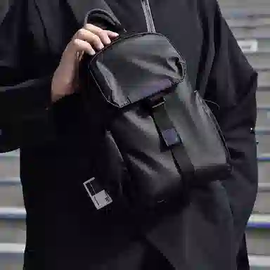 彤彤兔 时尚通勤百搭 牛津布 胸包 男女同款情侣款 多色