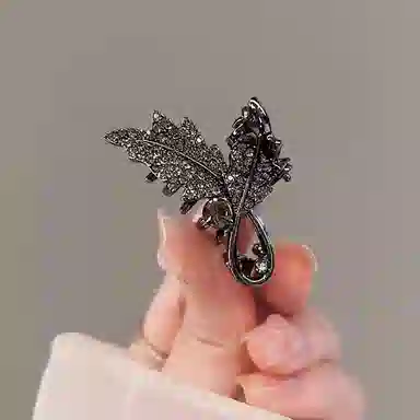 彤彤兔 黑色树叶水钻抓夹后脑勺半扎发小号夹侧边发卡 发夹 女款