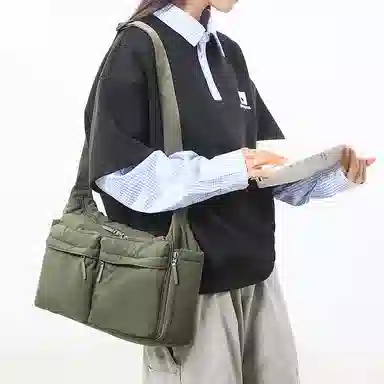 彤彤兔 日系简约休闲通勤 尼龙 单肩包 男女同款情侣款 多色