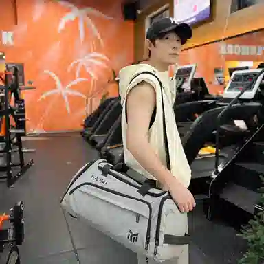 德力熊 休闲简约轻便 牛津布 健身包 男女同款情侣款 黑色桔色卡其色白色黄色军绿色湖蓝色灰色