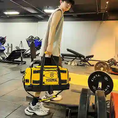 德力熊 短途斜挎包大容量 尼龙布 健身包 男女同款情侣款 黑色\粉色\卡其色\蓝色\黄色\白色\青绿色