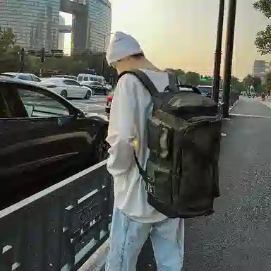 大容量干湿分离 尼龙 行李包健身包双肩包 常规 男女同款情侣款 黑色 /灰色/军绿色