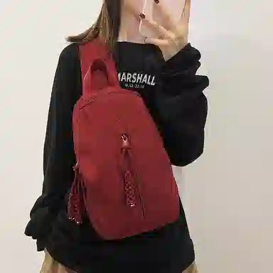 德力熊 耐磨编绳简约休闲运动 尼龙 斜挎包胸包 常规 男女同款情侣款 白色/红色/黑色