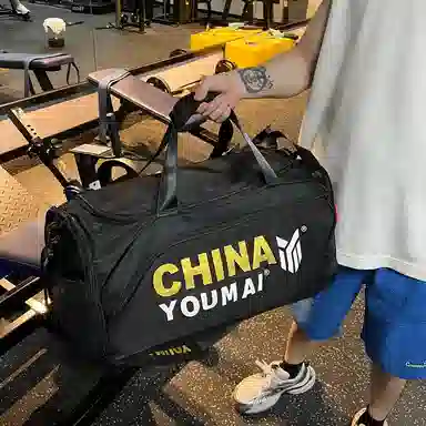 德力熊 多功能运动训练 尼龙 健身包 男女同款情侣款 黑色粉色卡其色玫红色黄色军绿色