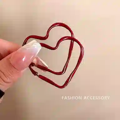 彤彤兔 韩系安可拉红色复古爱心小众高级感气质耳钉时尚通勤秋冬 树脂 耳环 女款