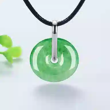 925