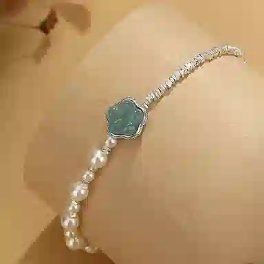 S925