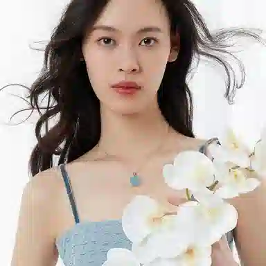 S925