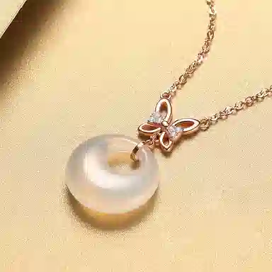 925