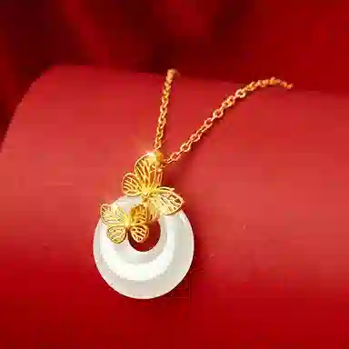 925