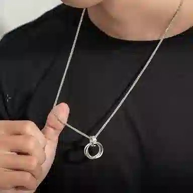 999
