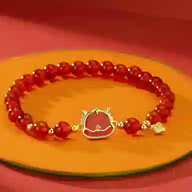 925