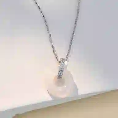 S925